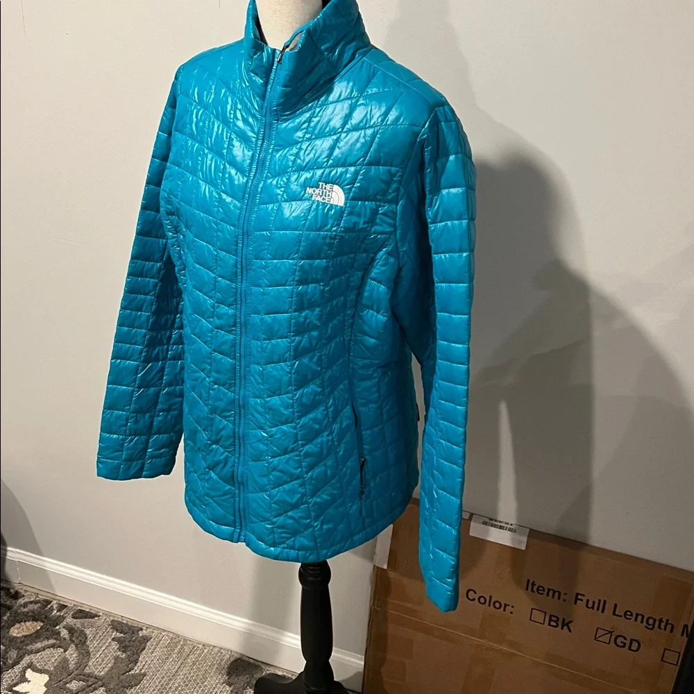 NWOT The North Face Turquoise Quilted Jacket